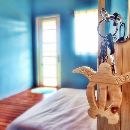 Blue Hole Dive Center Bed and Breakfast Heng-ch'un Buitenkant foto