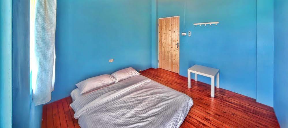 Blue Hole Dive Center Bed and Breakfast Heng-ch'un Buitenkant foto
